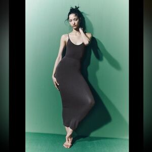 STRETCH POLYAMIDE LONG BODYCON SKIRT